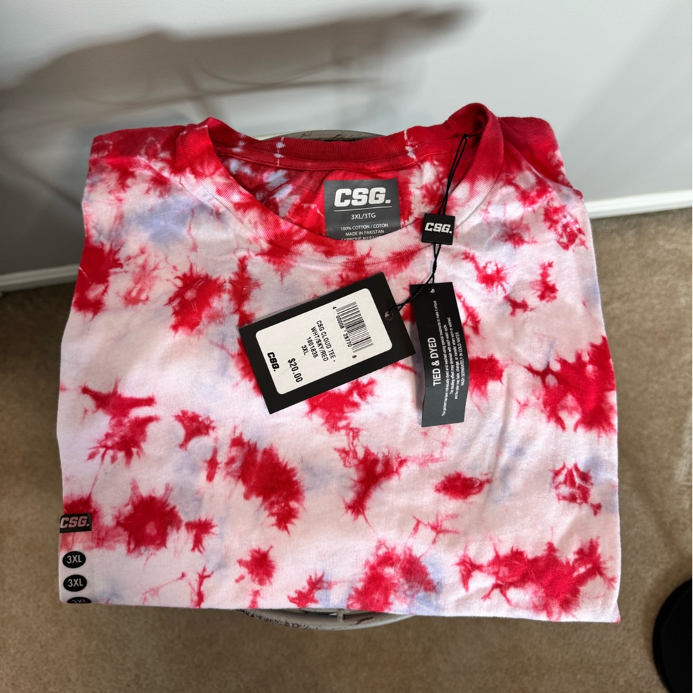 NWT - men’s tie-dye t-shirt